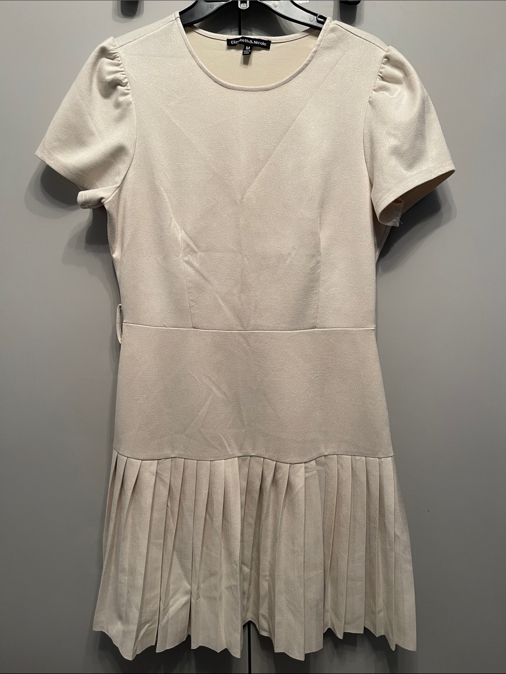 Eliza J Cream Short-Sleeve Pleated Hem Dress